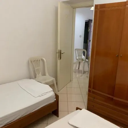 Centre Hostel *